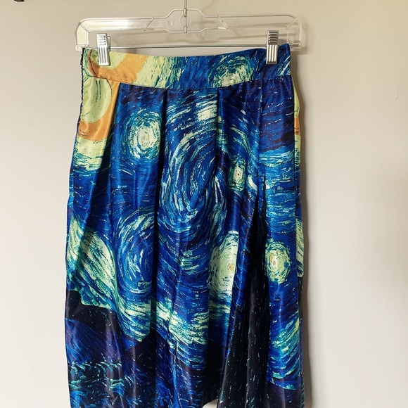 Vincent Van Gogh “Starry Night” Circle Skirt - Picture 2 of 5